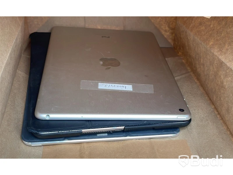 Parti med reklamerade Apple iPads, 3 st.