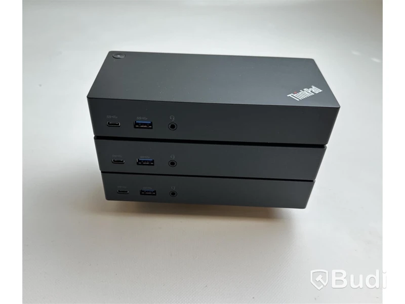 3 st. Lenovo ThinkPad USB-C Dock inkl. strömkabel.