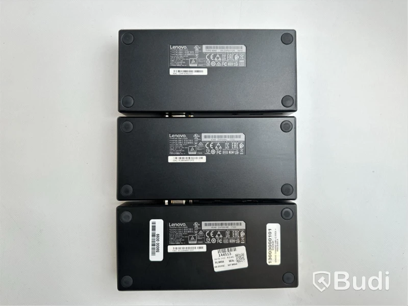3 st. Lenovo ThinkPad USB-C Dock inkl. strömkabel.