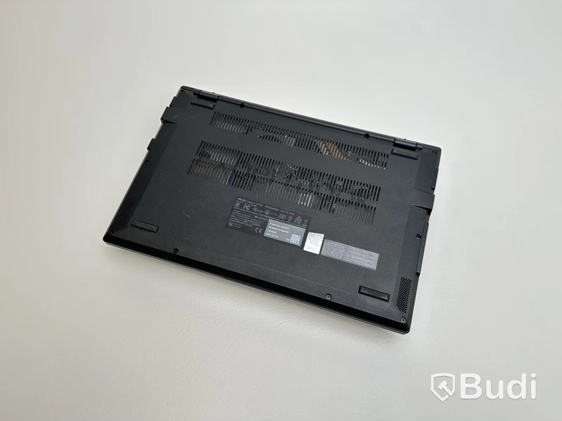 Dator Asus ExpertBook B14 med dock. OBS! Inget OS, laddare medföljer ej.