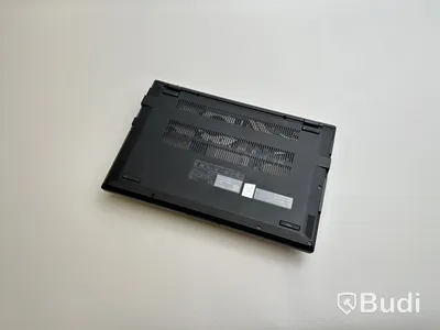 Dator Asus ExpertBook B14 med dock. OBS! Inget OS, laddare medföljer ej.