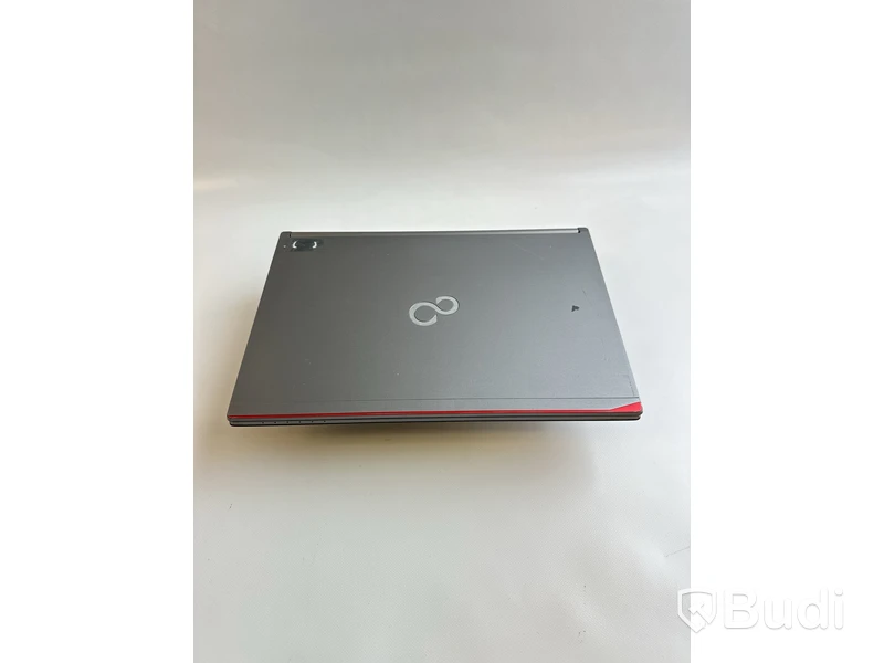 Dator Fujitsu Lifebook E743 inkl. Laddare. OBS! Inget OS