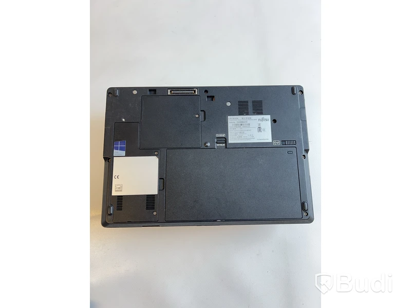 Dator Fujitsu Lifebook U727 inkl. laddare och dock. OBS! Inget OS.