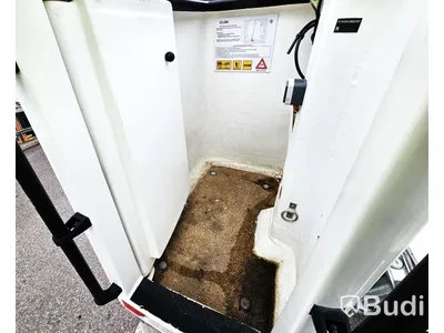 Lätt lastbil Iveco Daily 35S14S | Skylift klubb | Endast 428 mil