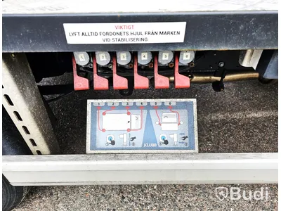 Lätt lastbil Iveco Daily 35S14S | Skylift klubb | Endast 428 mil