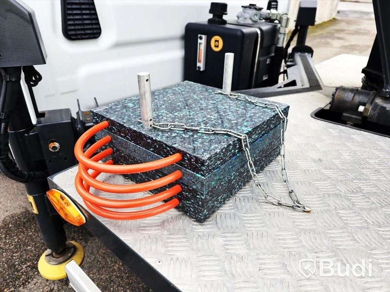 Lätt lastbil Iveco Daily 35S14S | Skylift klubb | Endast 428 mil