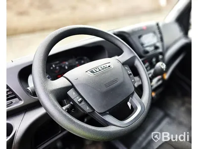Lätt lastbil Iveco Daily 35S14S | Skylift klubb | Endast 428 mil