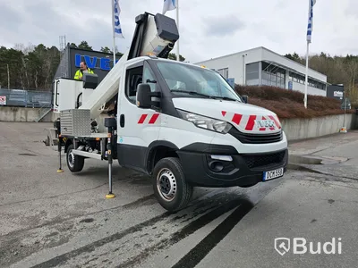 Lätt lastbil Iveco Daily 35S14S | Skylift klubb | Endast 428 mil