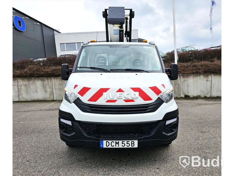 Lätt lastbil Iveco Daily 35S14S | Skylift klubb | Endast 428 mil
