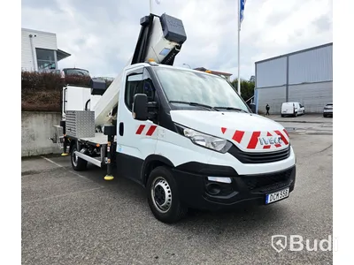 Lätt lastbil Iveco Daily 35S14S | Skylift klubb | Endast 428 mil