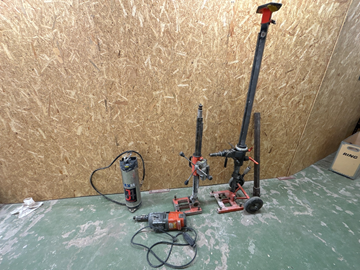 Kärnborrmaskin med stativ, Husqvarna 