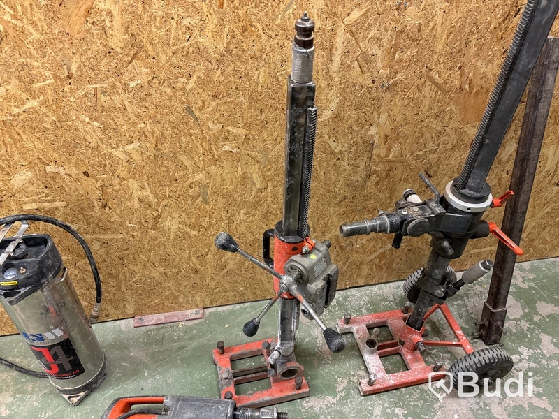 Kärnborrmaskin med stativ, Husqvarna