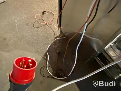 Kylbänk, korvgrill med mera