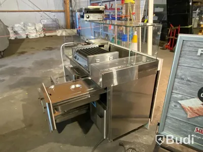 Kylbänk, korvgrill med mera