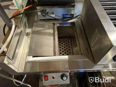 Kylbänk, korvgrill med mera