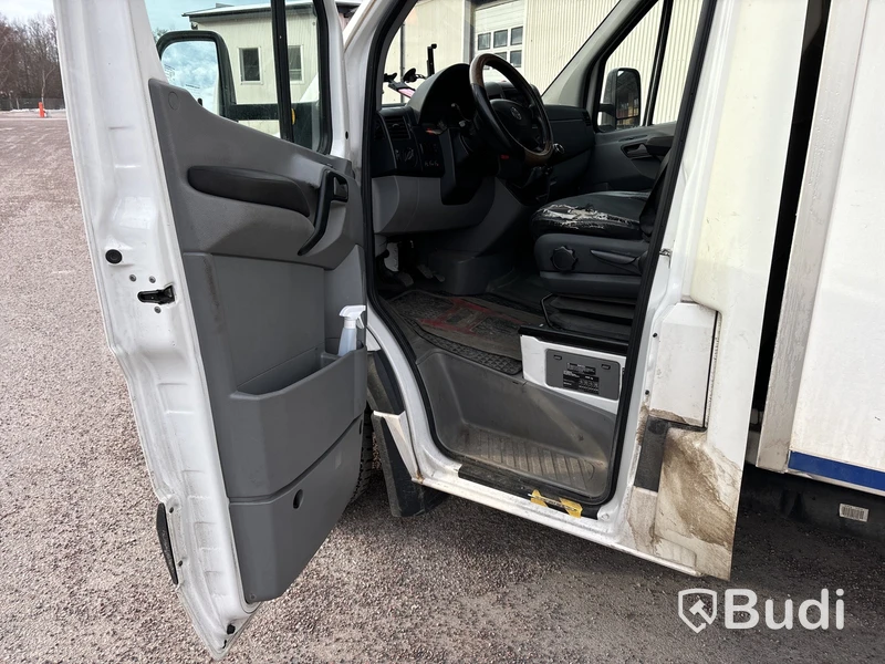 Volkswagen Crafter 35 volymskåp med bakgavellyft 2.0 TDI (163hk) -2014 EXPORT