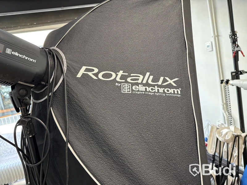2 st fotoblixtar elinchrom 500