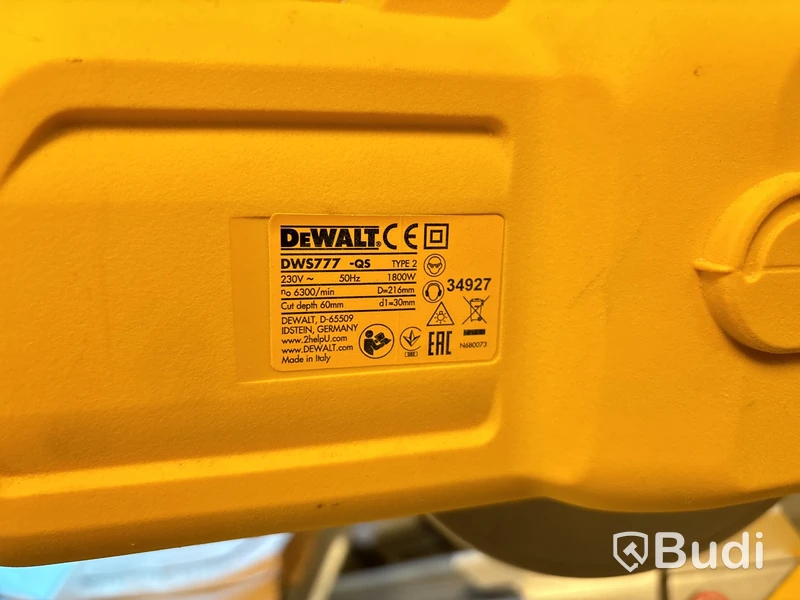 Kap & gersåg DeWalt med stativ.