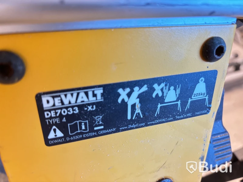 Kap & gersåg DeWalt med stativ.