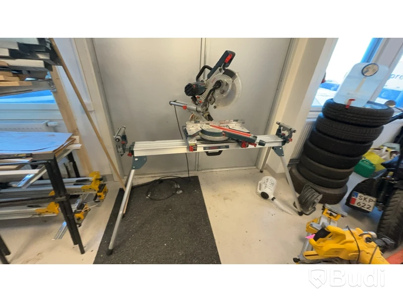 Kap & gersåg Bosch med stativ
