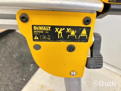 Kap & gersåg DeWalt med stativ.
