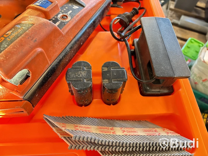 Spikpistoler 2st Paslode