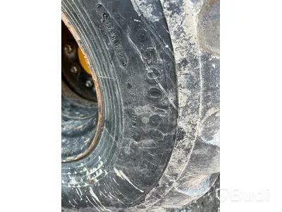 Kompaktlastare Gehl 6640 Turbo med redskap.