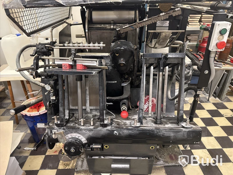 Tryckpress Heidelberg, Vinge A4