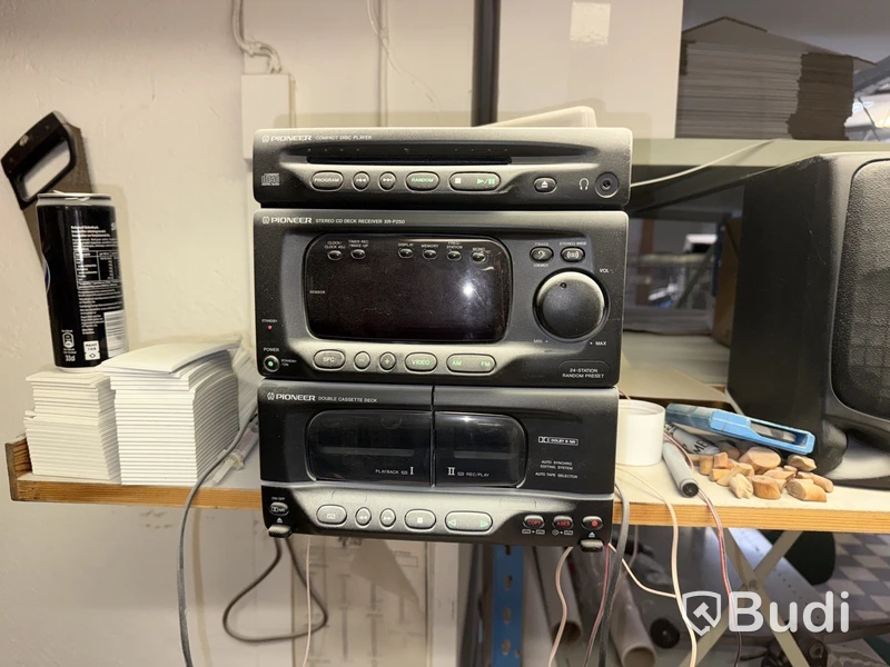 Pioneer stereo
