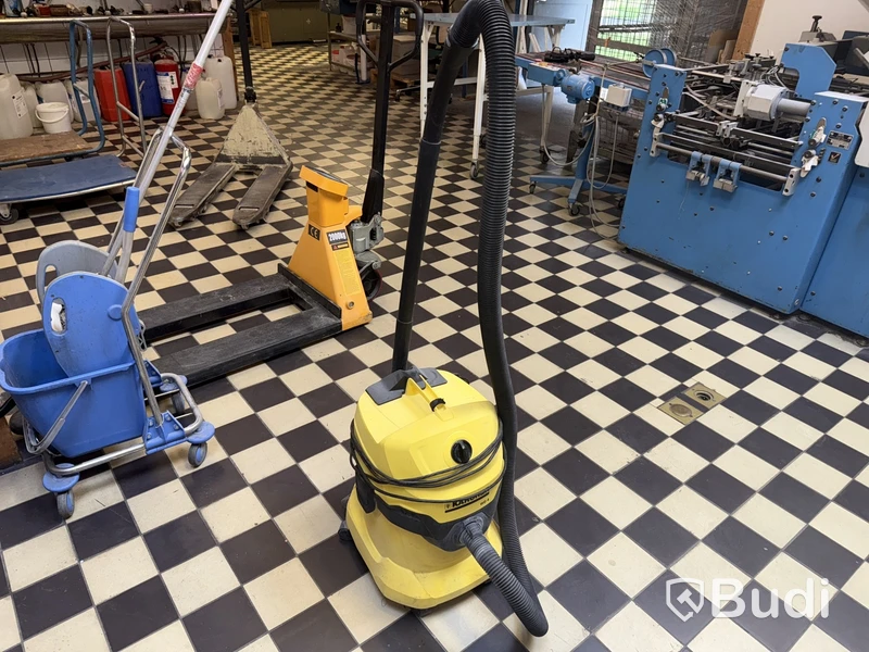 Kärcher WD 4 grovdammsugare