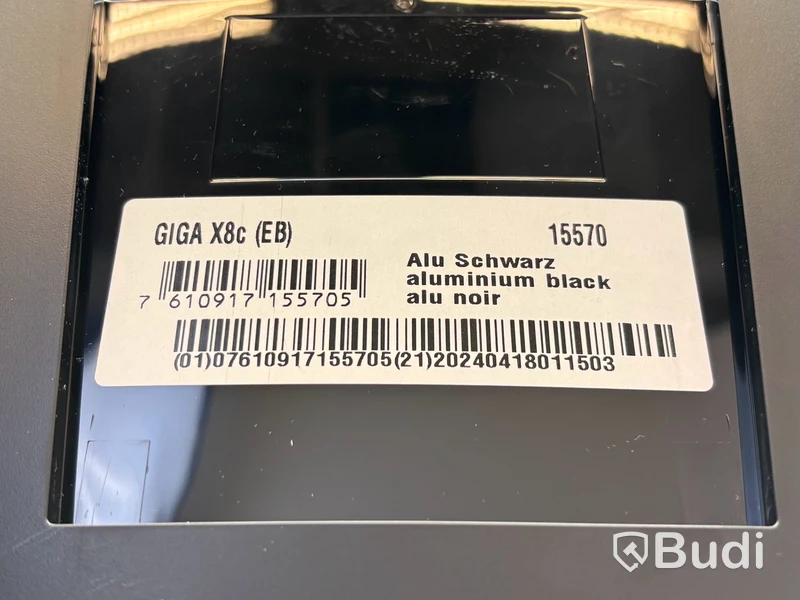 Kaffemaskin Jura Giga X8c och mjölkkyl Vitrifrigo FG10i DGT 4L, 2023