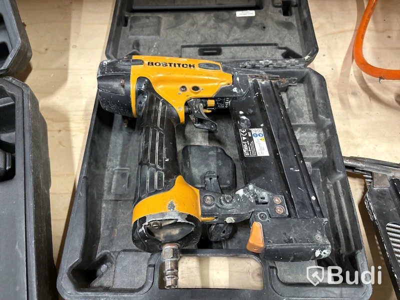 3 st Bostitch spikpistoler m.m.