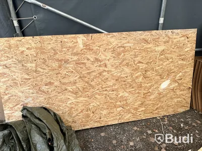 Parti med byggnadsmaterial.