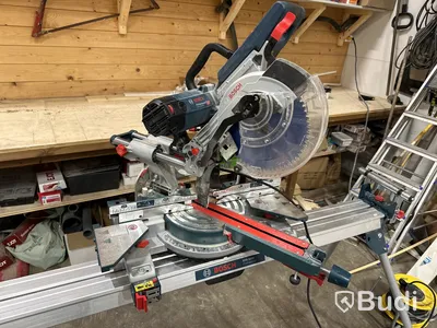 Bosch kap- & gersåg med stativ