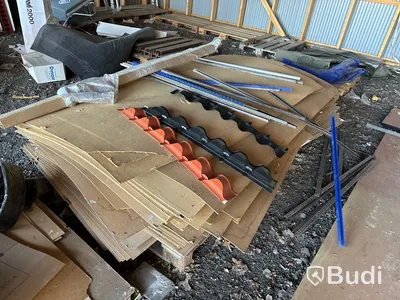 Ställningsdelar, byggmaterial m.m.