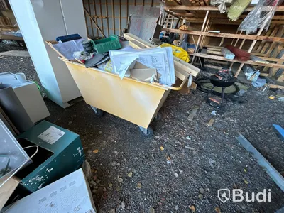 Ställningsdelar, byggmaterial m.m.