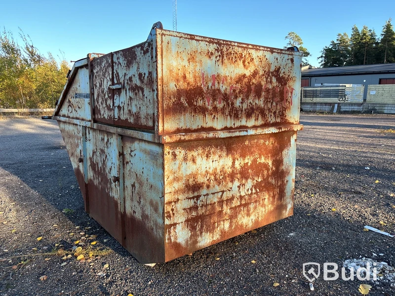 Sopcontainer med luckor