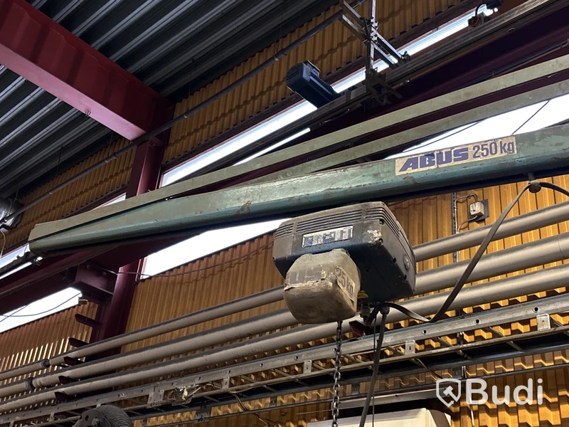 Pelarsvängkran Abus 250 kg