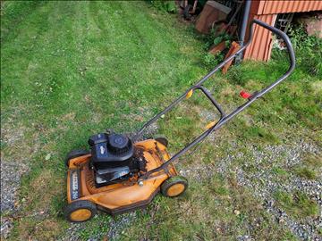 Gräsklippare Partner 246