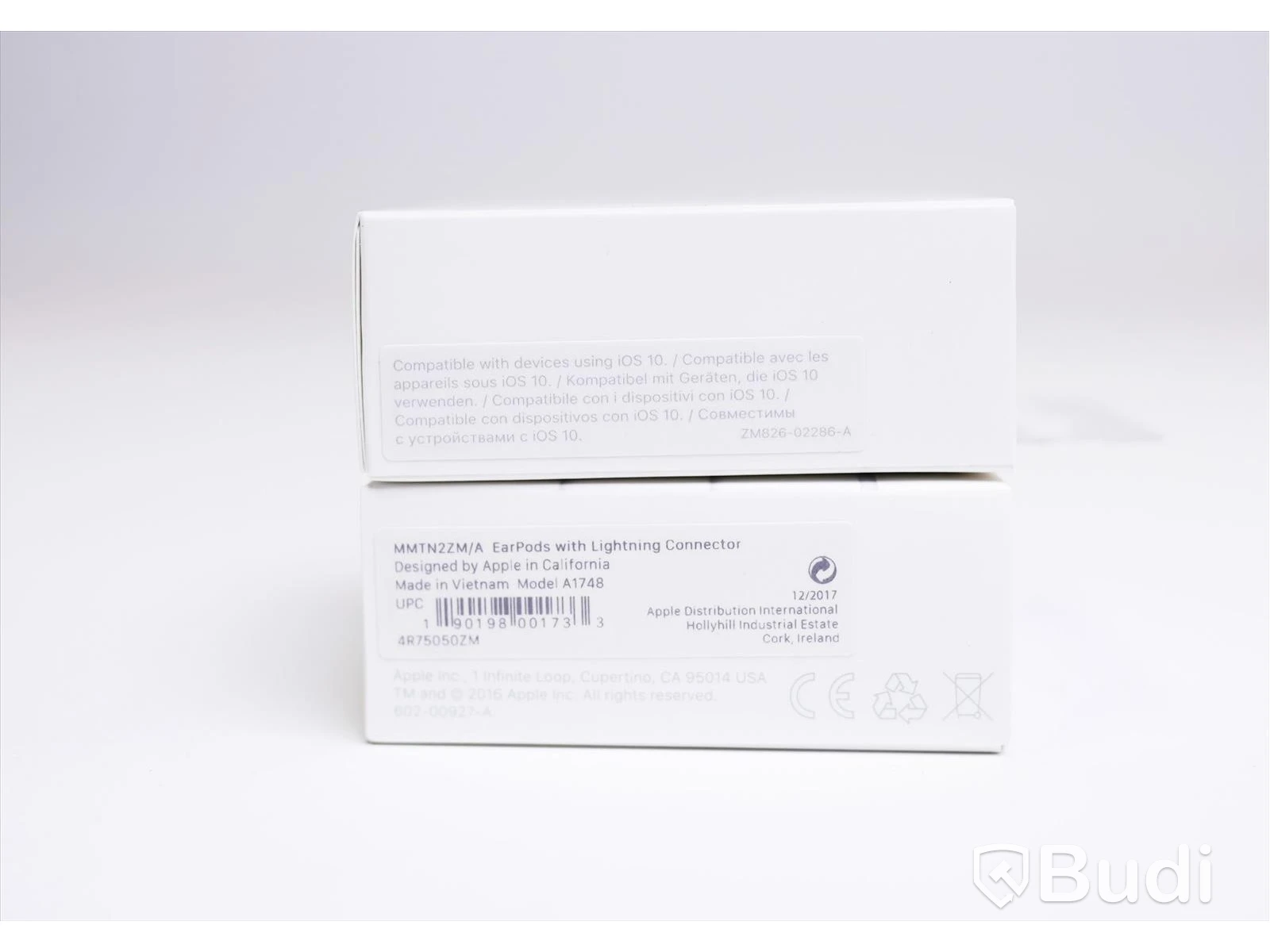 EarPods - 2 st, Apple, anslutning lightning. Ny, Obruten förpackning.