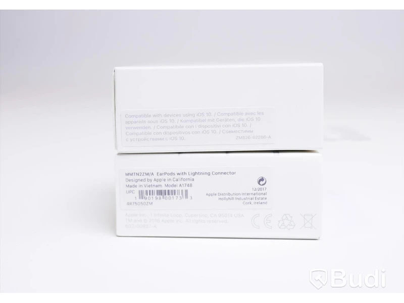 EarPods - 2 st, Apple, anslutning lightning. Ny, Obruten förpackning.