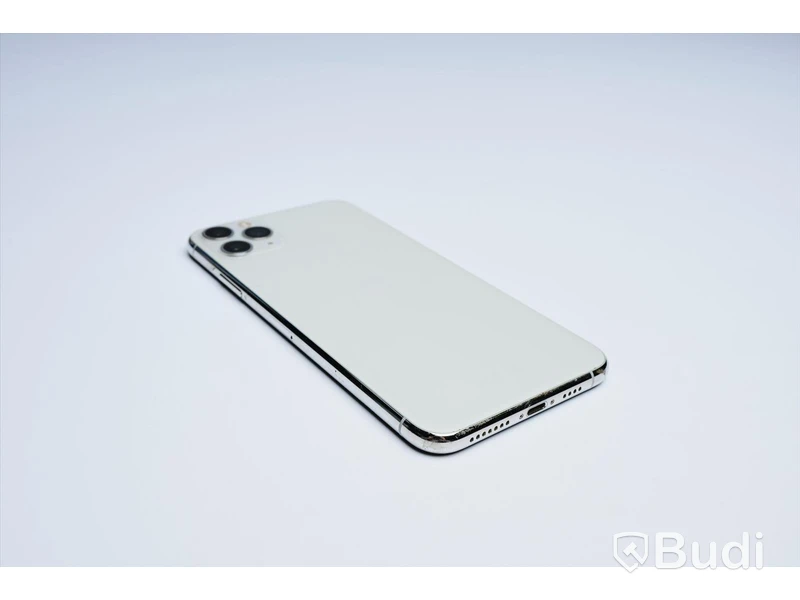 iPhone 11 Pro Max - 256 GB, White, Apple. 90 procent batterihälsa, minimalt slitage, repa skärm.