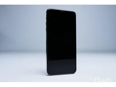 iPhone 11 Pro Max - 256 GB, White, Apple. 90 procent batterihälsa, minimalt slitage, repa skärm.