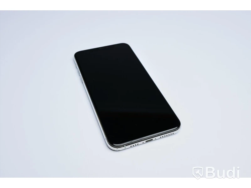 iPhone 11 Pro Max - 256 GB, White, Apple. 90 procent batterihälsa, minimalt slitage, repa skärm.