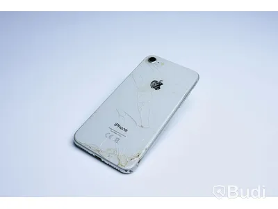 iPhone 8 - 64 GB, vit, Apple. 88 procent batterihälsa, sprucken baksida och mindre slitage.