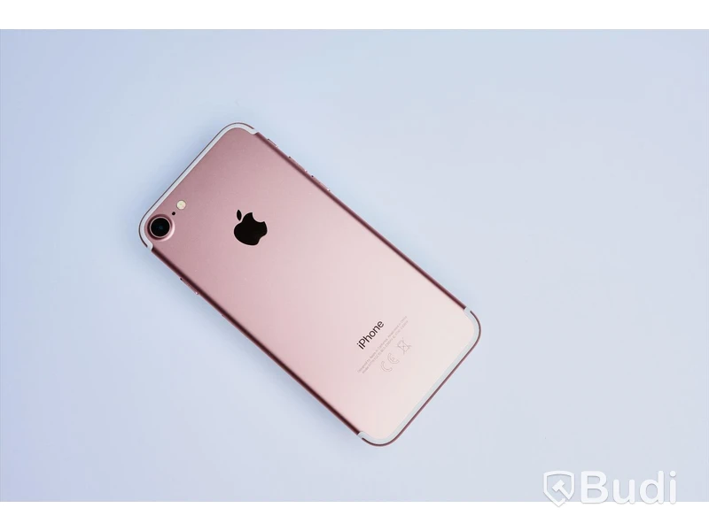 iPhone 7 - 32 GB, Rose Gold, Apple. 91 procent batterihälsa, minimalt slitage, liten spricka framsida.