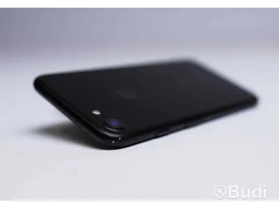 iPhone 7 - 32 GB, 89 procent batterihälsa, minimalt slitage. Begagnad.