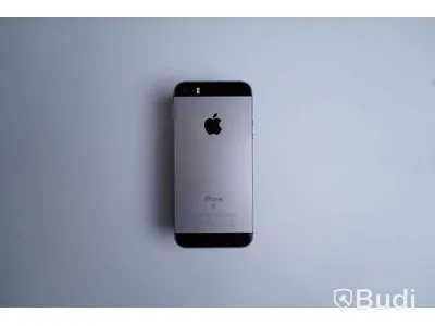 iPhone SE, 32 GB, Batterihälsa 83 procent