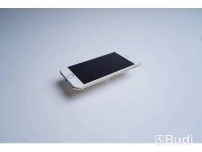iPhone 6, 64 GB, Batterihälsa 77procent, mindre spricka i skärmen