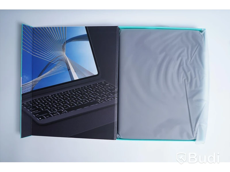 iPad Pro skydd/tangentbord, Logitech Slim Folio Pro (1:a och 2:a generationen). Svart. Ny.